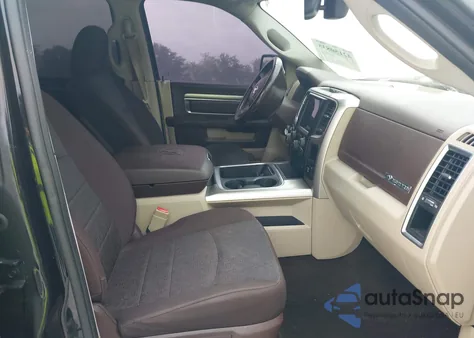 2017 Ram 1500 Big Horn 4X4 5'7 Box из США, поврежденный, VIN 3C6RR7LT8HG668963